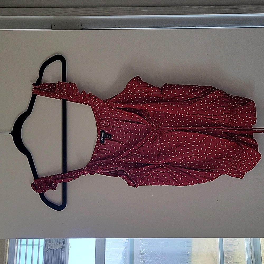 Express, Red-and-White Polka-Dot Cropped Top, L